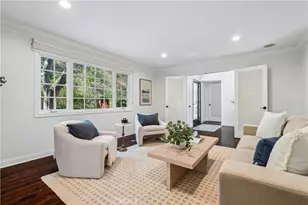 4590 Ensenada Dr, Woodland Hills, CA 91364 - Photo 12