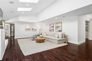 4590 Ensenada Dr, Woodland Hills, CA 91364 - Photo 16