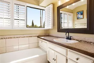 7100 Balboa Blvd, Lake Balboa, CA 91406 - Photo 32