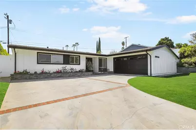 20516 Aetna Street, Woodland Hills, CA 91367 - Photo 38