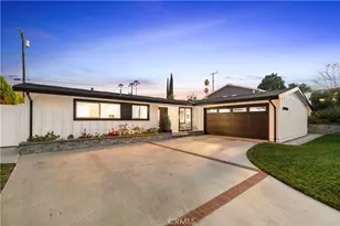 20516 Aetna St, Woodland Hills, CA 91367 - Photo 1