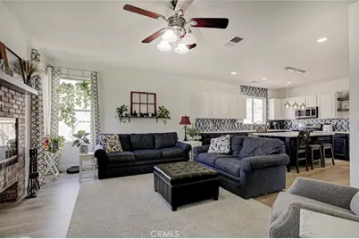 43353 Honeybee, Lancaster, CA 93536 - Photo 16