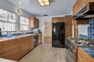 357 Vine St, Glendale, CA 91204 - Photo 18