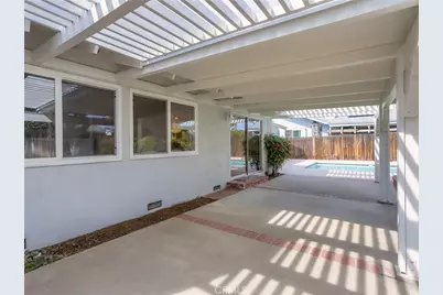 9710 Lubao Avenue, Chatsworth, CA 91311 - Photo 34