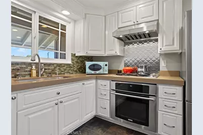 9710 Lubao Avenue, Chatsworth, CA 91311 - Photo 10