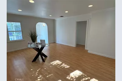 2236 N Manning, Burbank, CA 91505 - Photo 4