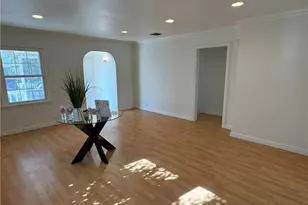 2236 N Manning, Burbank, CA 91505 - Photo 4