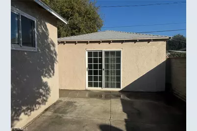 2236 N Manning, Burbank, CA 91505 - Photo 22