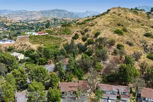 10831 Roycroft, Los Angeles, CA 91352 - Photo 42