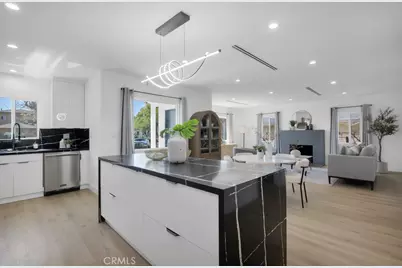 2115 W Clark Avenue, Burbank, CA 91506 - Photo 14