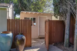 5233 Lemp Ave, Valley Village, CA 91601 - Photo 46