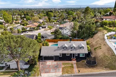 17052 Barneston, Granada Hills, CA 91344 - Photo 52