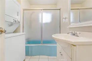 5759 Hazeltine, Van Nuys, CA 91401 - Photo 10