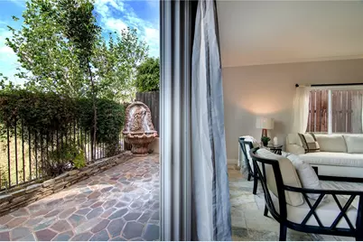 14059 Carlton Lane, Sylmar, CA 91342 - Photo 10