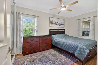 820 S Kenneth, Burbank, CA 91501 - Photo 16
