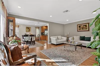 820 S Kenneth, Burbank, CA 91501 - Photo 6