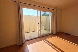 719 N Eucalyptus Ave, Inglewood, CA 90302 - Photo 4