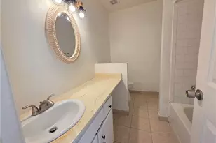 719 N Eucalyptus Ave, Inglewood, CA 90302 - Photo 18