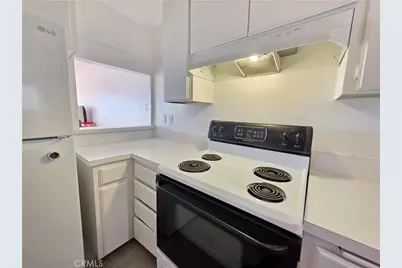 719 N Eucalyptus #26C, Inglewood, CA 90302 - Photo 8