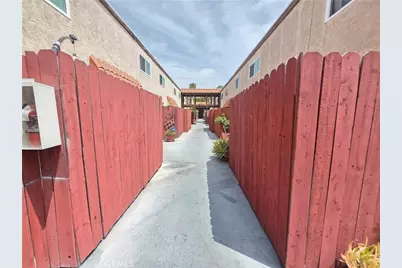 719 N Eucalyptus Avenue #26C, Inglewood, CA 90302 - Photo 28