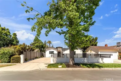 7115 Matilija Avenue, Van Nuys, CA 91405 - Photo 6