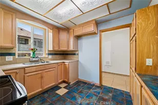 449 W Elm Ave, Burbank, CA 91506 - Photo 16