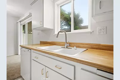 11138 Aqua Vista Street #18, Studio City, CA 91602 - Photo 8