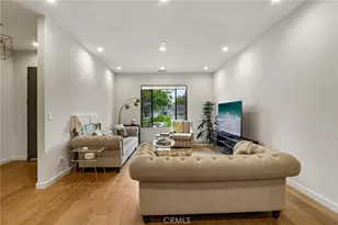 17812 Bromley Ct, Encino, CA 91316 - Photo 6