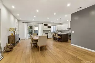 17812 Bromley Ct, Encino, CA 91316 - Photo 10