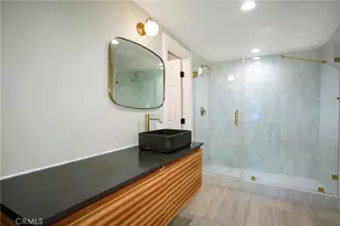 4828 Regalo, Woodland Hills, CA 91364 - Photo 24