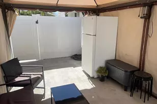 10802 Crockett St, Los Angeles, CA 91352 - Photo 32