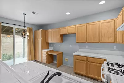 14877 Totem Pole, Victorville, CA 92394 - Photo 18