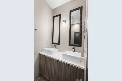 856 W Beach #19, Inglewood, CA 90302 - Photo 10
