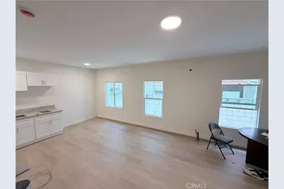 125 W Chestnut Street, Glendale, CA 91204 - Photo 8