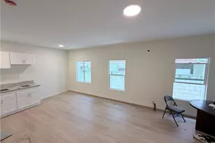 125 W Chestnut St, Glendale, CA 91204 - Photo 8
