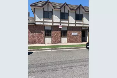 5665 Whitnall, North Hollywood, CA 91601 - Photo 2