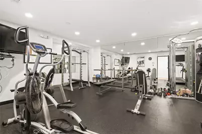 10926 Bluffside Drive #30, Studio City, CA 91604 - Photo 22
