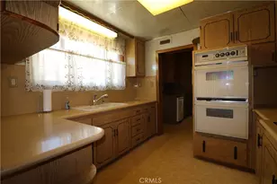 10014 Leona, Tujunga, CA 91042 - Photo 8