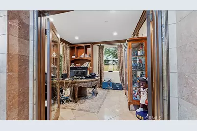 3426 Wedgewood Lane, Burbank, CA 91504 - Photo 30