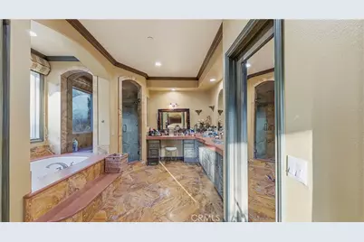 3426 Wedgewood Lane, Burbank, CA 91504 - Photo 40