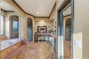 3426 Wedgewood Ln, Burbank, CA 91504 - Photo 40