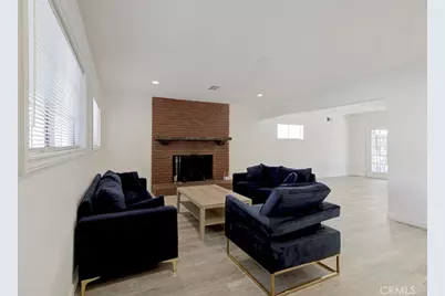 14918 Wyandotte, Van Nuys, CA 91405 - Photo 12