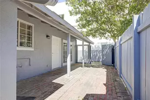 14918 Wyandotte, Van Nuys, CA 91405 - Photo 22