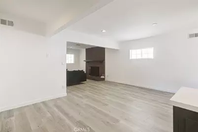 14918 Wyandotte, Van Nuys, CA 91405 - Photo 36