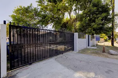 14918 Wyandotte, Van Nuys, CA 91405 - Photo 4