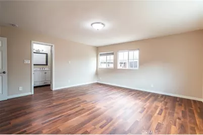 870 N Alexandria Avenue, Los Angeles, CA 90029 - Photo 22