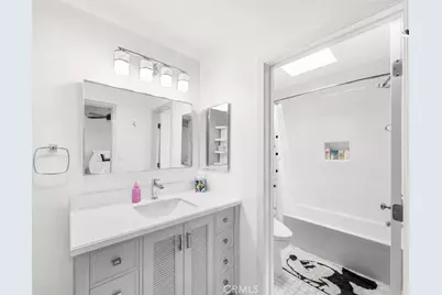 612 Wilcox Avenue, Los Angeles, CA 90004 - Photo 42