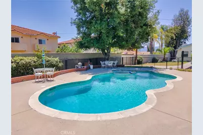 921 E Elmwood Avenue, Burbank, CA 91501 - Photo 26