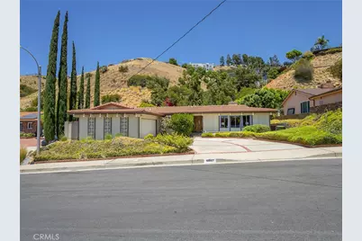 10087 Sully Drive, Los Angeles, CA 91352 - Photo 2