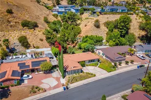 10087 Sully Dr, Los Angeles, CA 91352 - Photo 46